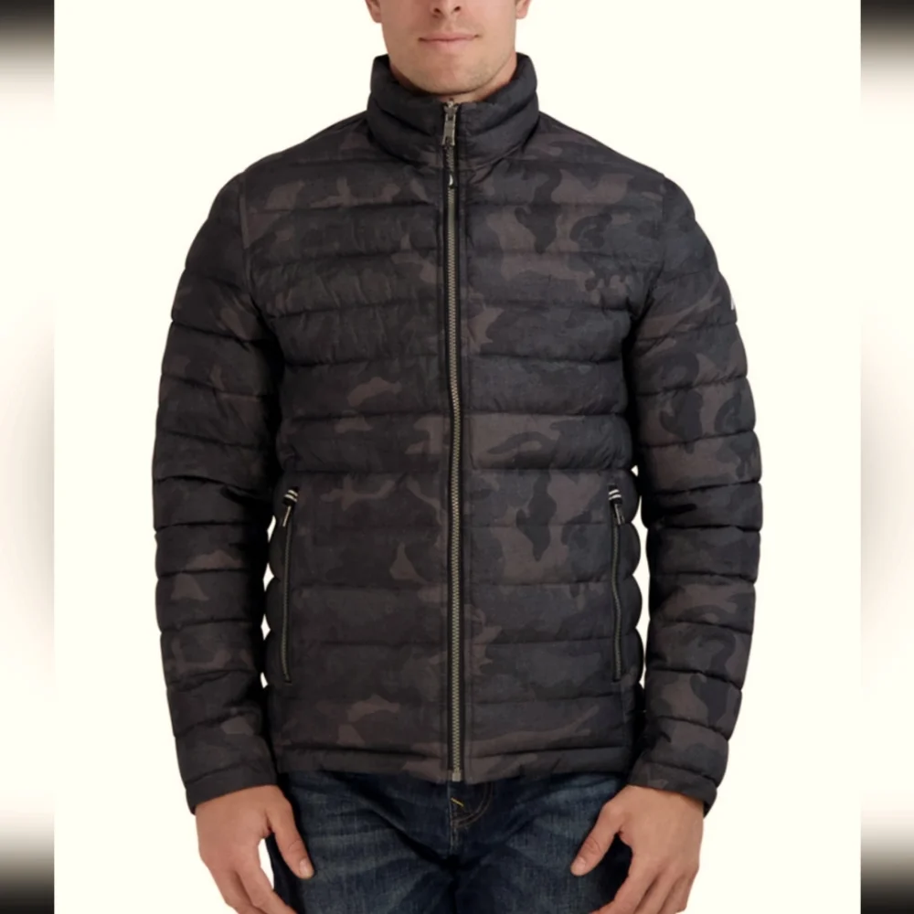 Reversible Camouflage Quilted Stretch Puffer Jacket - Picture 3 of 6